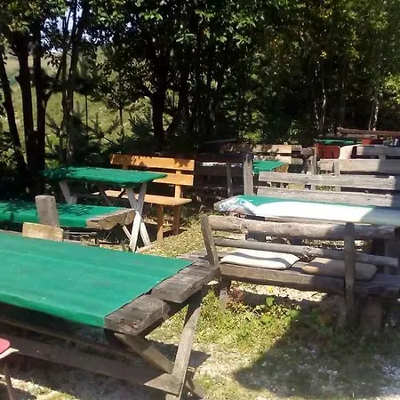 Planinarski Dom Cavljak Guest house *
