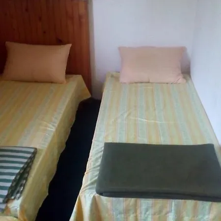 Guest house Planinarski Dom Cavljak